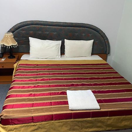 Hotel Golden Oasis Muscat Exterior photo