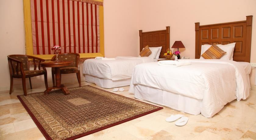 Hotel Golden Oasis Muscat Exterior photo