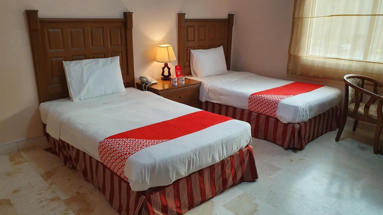 Hotel Golden Oasis Muscat Exterior photo