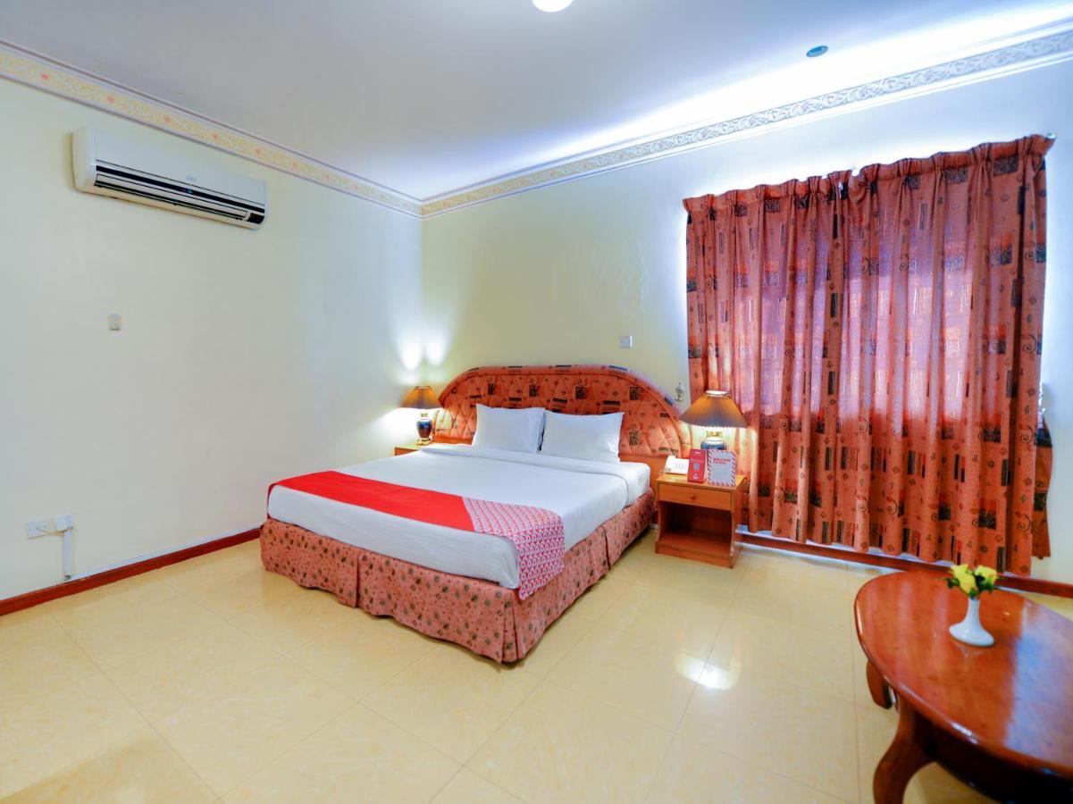 Hotel Golden Oasis Muscat Exterior photo